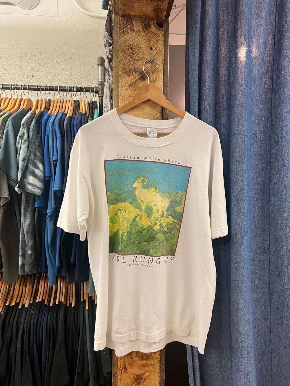 Vintage Alaskan White Sheep White Graphic T-shirt
